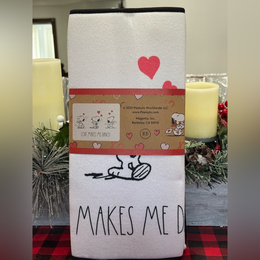 Brand NEW w/Tag Peanuts x Rae Dunn LOVE MAKES ME DANCE Set of 2 Dish Drying Mats - Picture 2 of 3